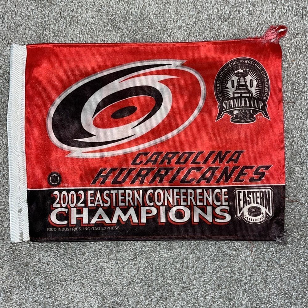 Car Truck window flag 2002 Carolina Hurricanes Canes Red Eye Logo Flag only worn